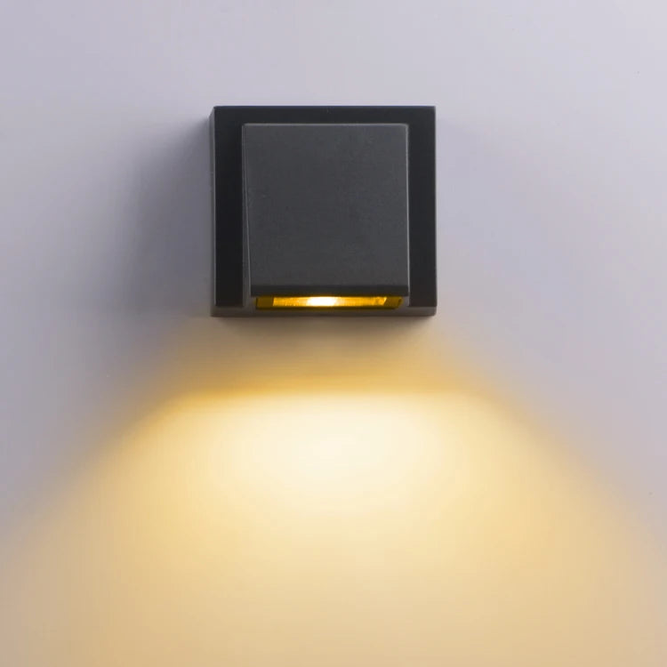 Aplique LED Duplo Facho para Parede – Luz para Cima e para Baixo, Impermeável para Interior e Exterior